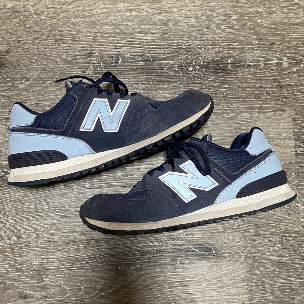 New Balance 574 Dark Blue Sneaker 10.5